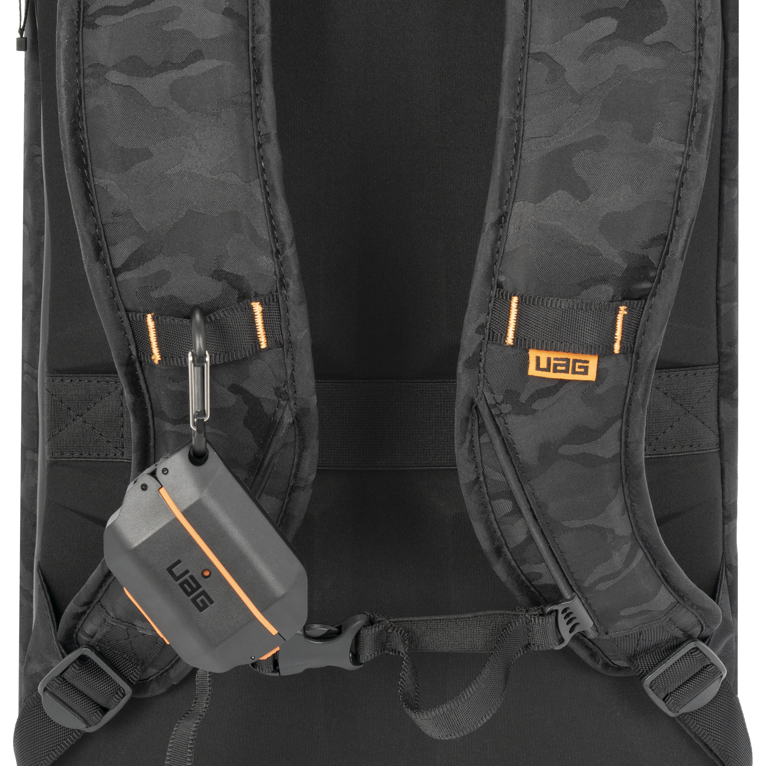 uag-standard-issue-rucksack-24-liter-schwarz-laptopfach-wetterfest image 7