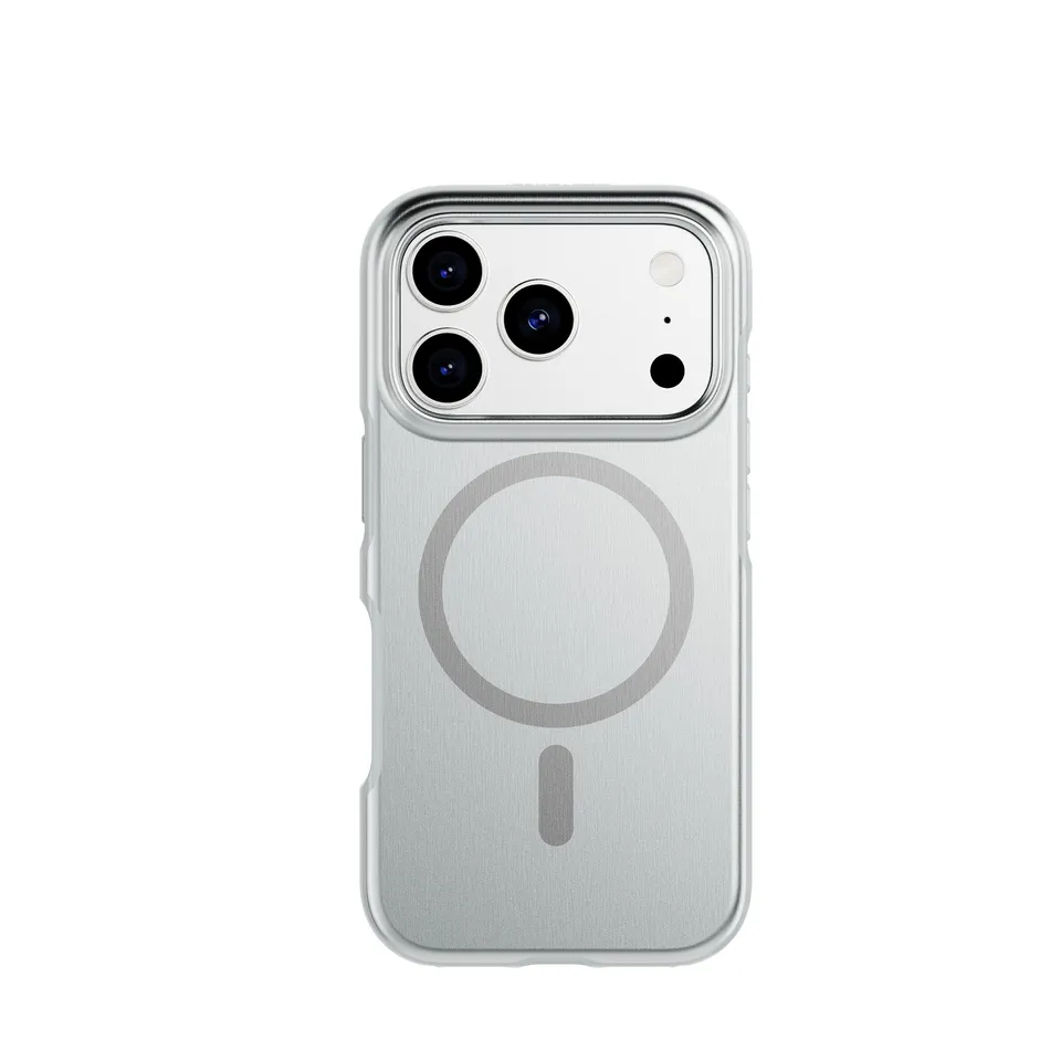 tech21-evodusk-iphone-17-pro-h-lle-titanium-magsafe image 1