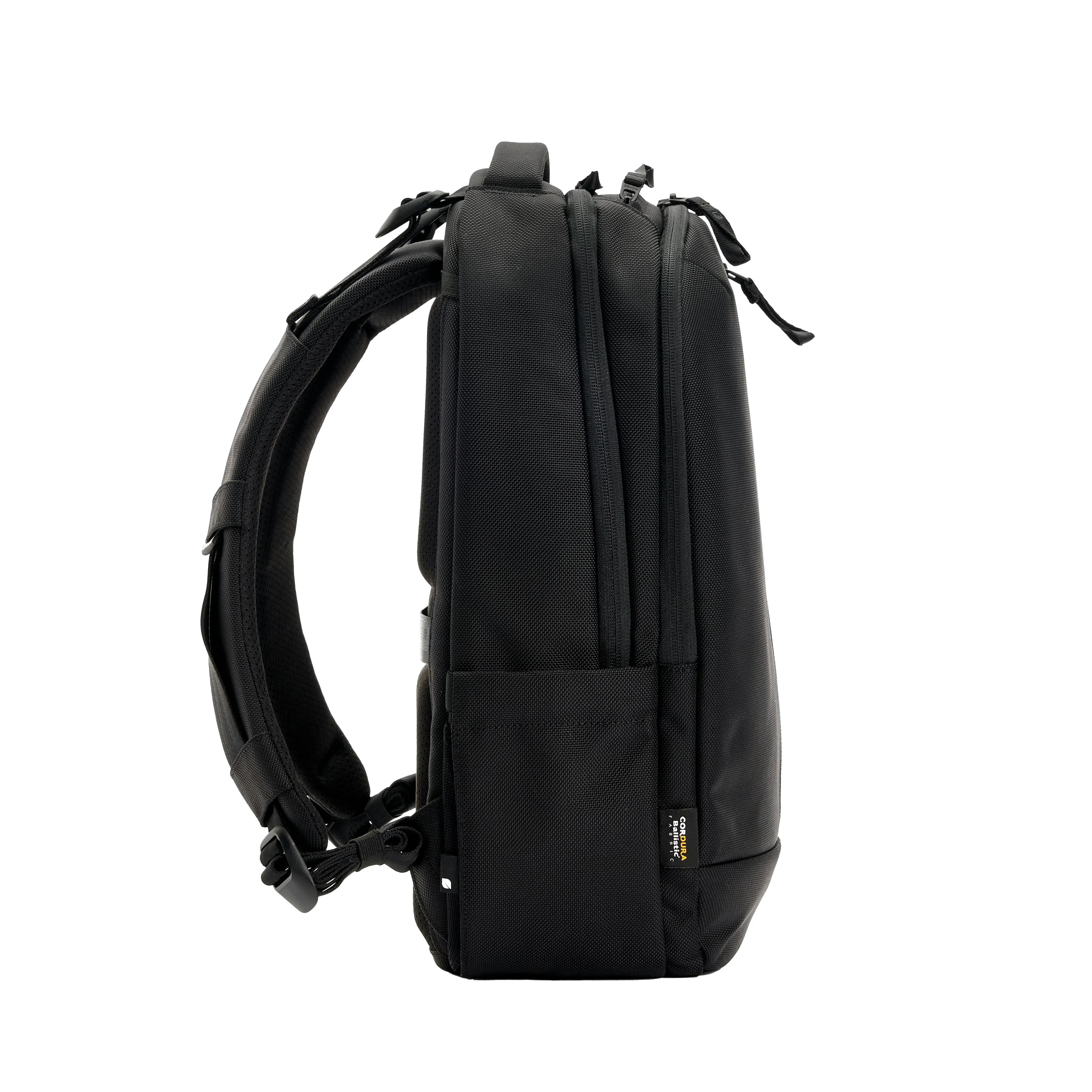 incase-tracks-backpack-18l-laptoprucksack-schwarz-cordura image 7