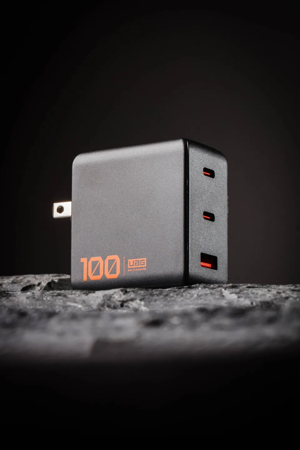 uag-srge-100w-3-port-ladeger-t-gan-schnellladen image 1