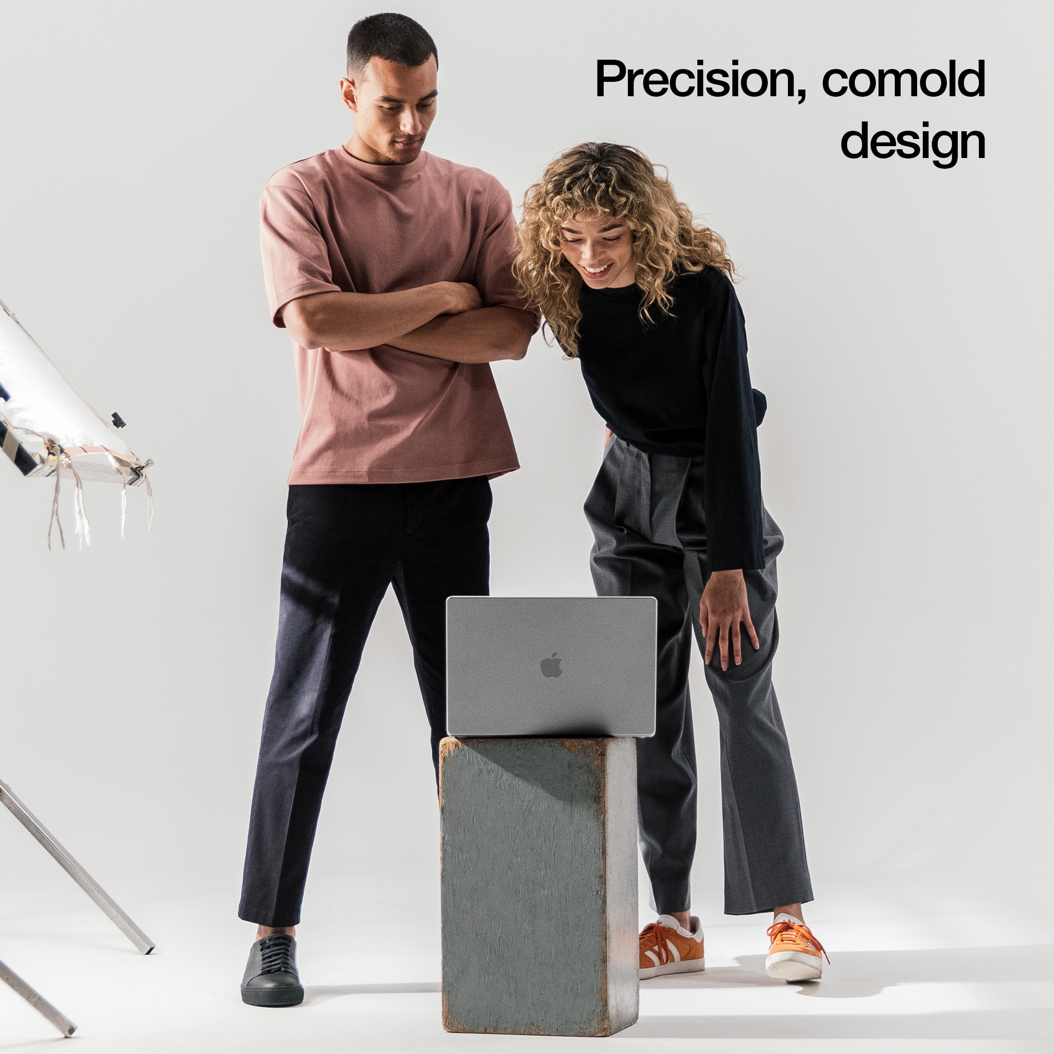 incase-dots-hardshell-macbook-air-13-h-lle-clear image 5