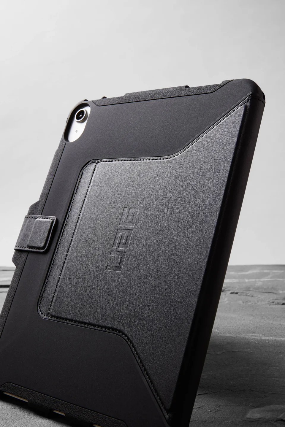 uag-scout-ipad-10-9-10-gen-folio-h-lle-pencilfach image 1