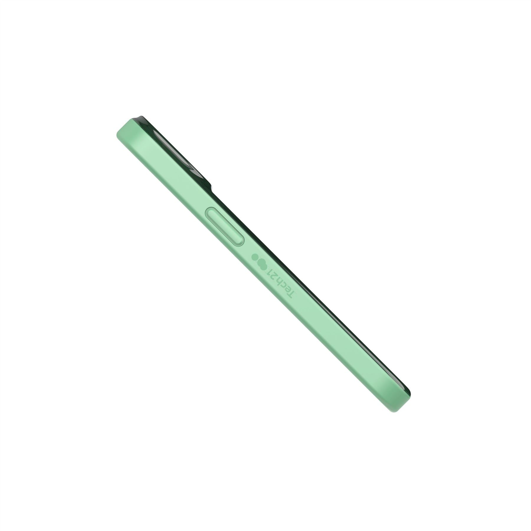tech21-evotint-iphone-15-14-13-h-lle-magsafe-gr-n-get-nt image 4