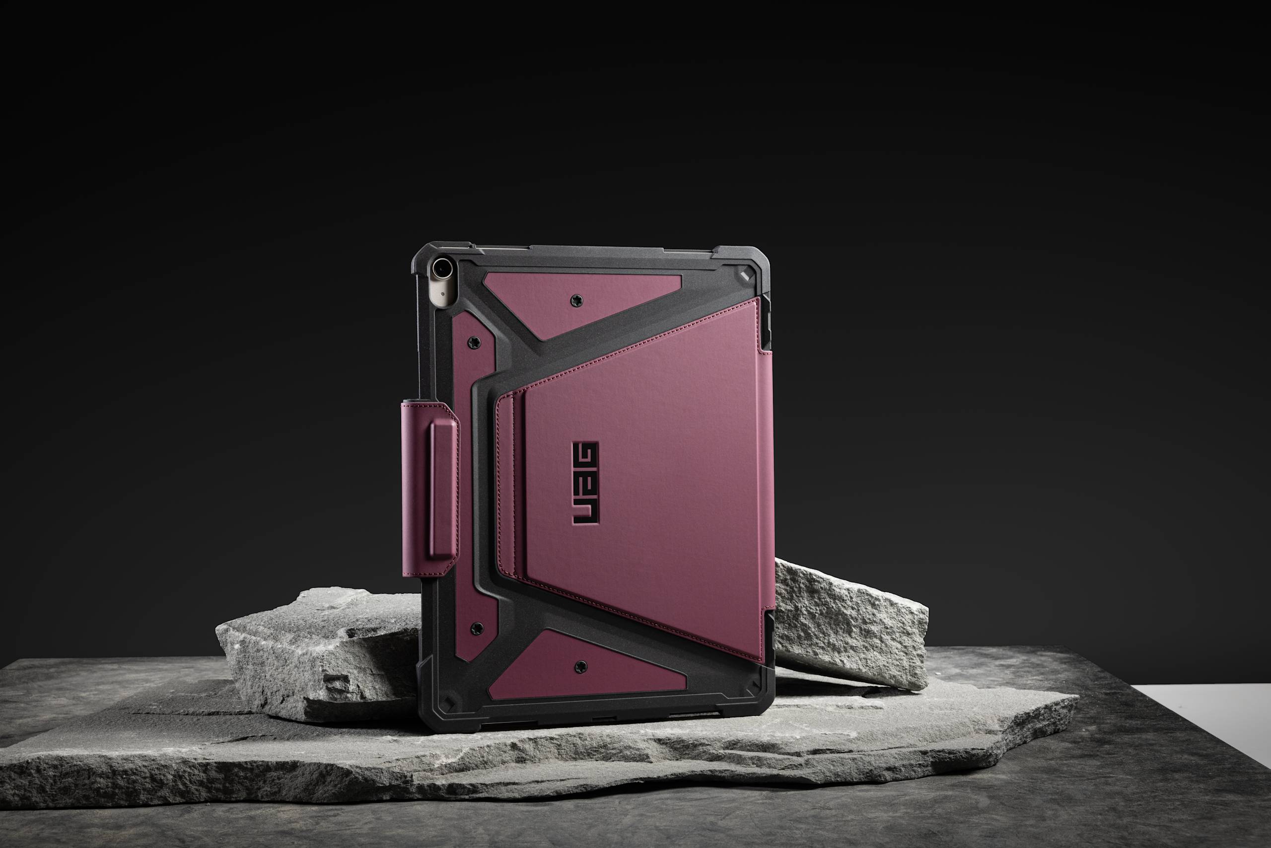 uag-metropolis-se-ipad-air-13-m3-folio-h-lle-mit-st-nder image 1