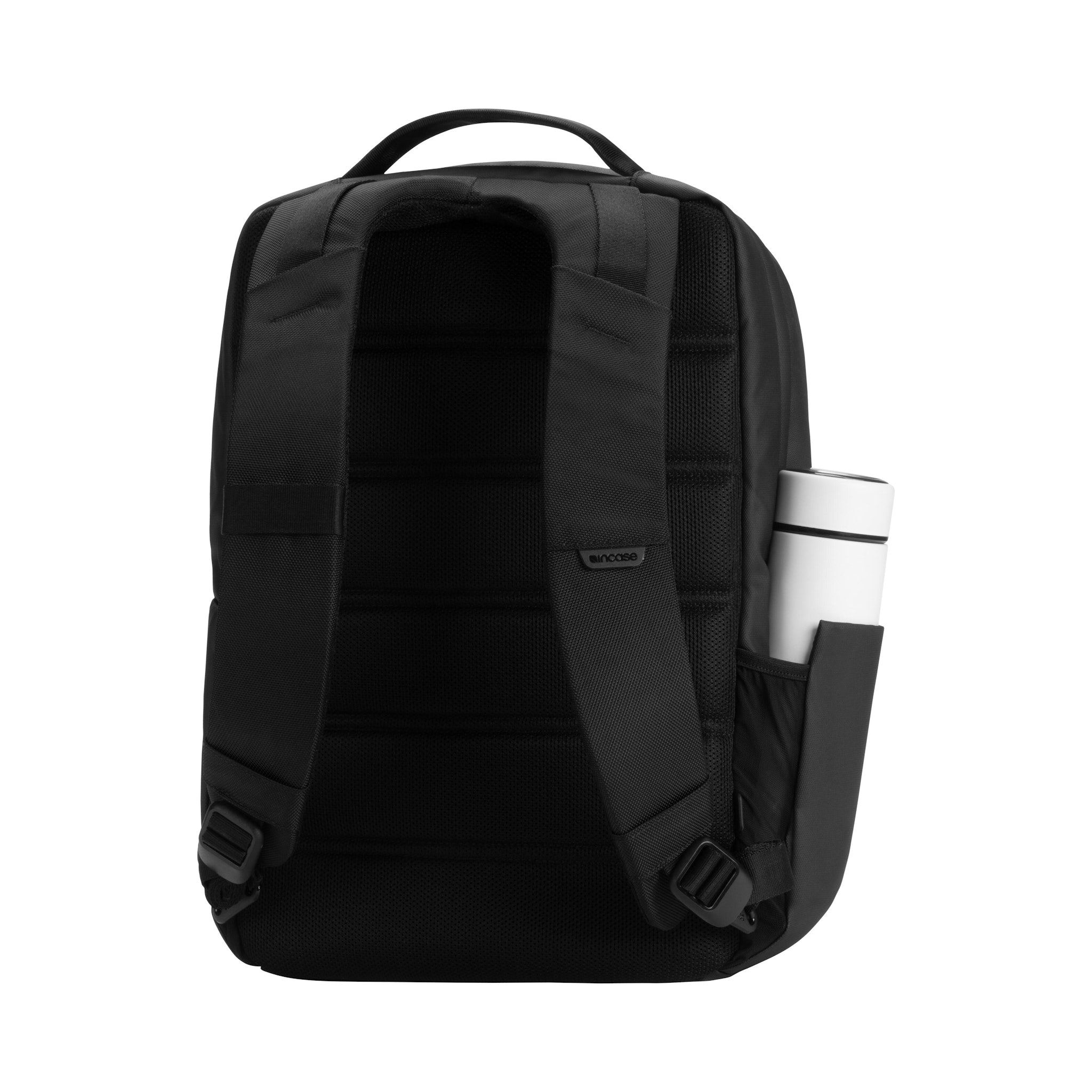incase-city-compact-rucksack-18l-black-translucent-16-zoll-laptop image 2