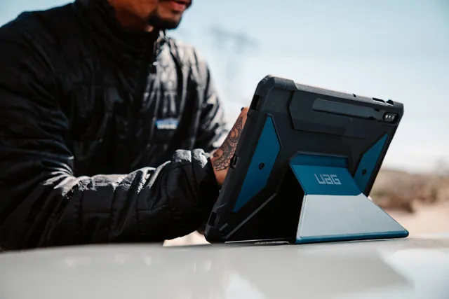 uag-metropolis-se-galaxy-tab-s8-plus-12-4-folio-h-lle-s-pen-fach image 1