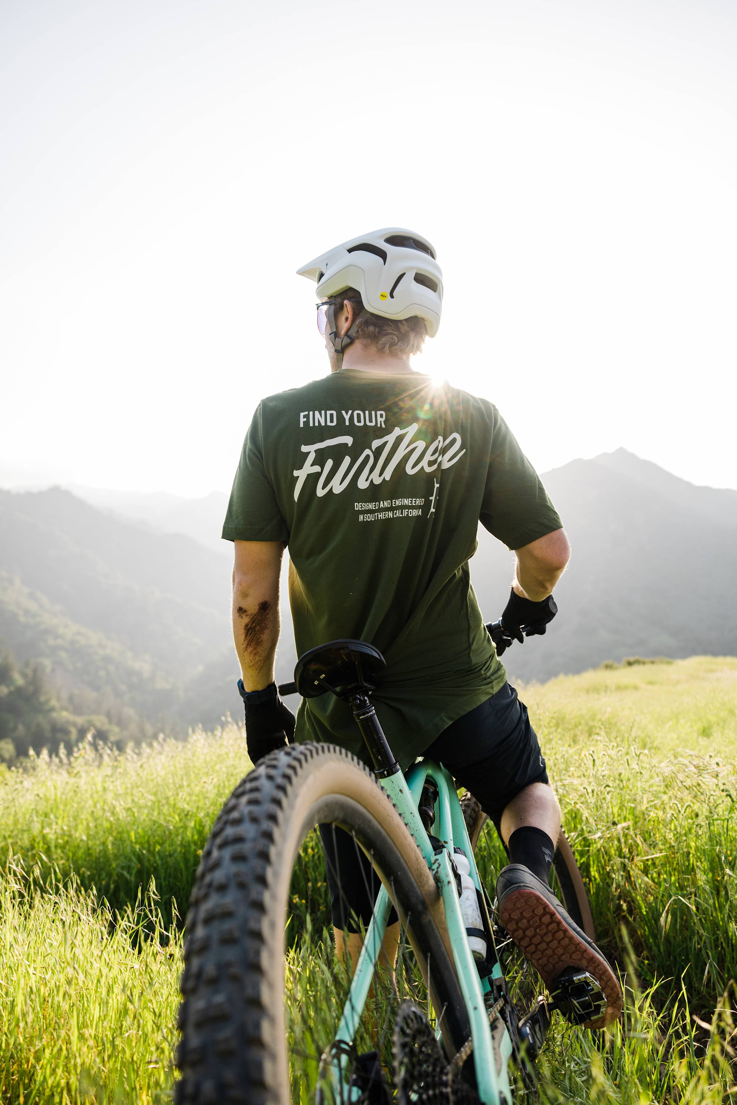 uag-standard-issue-further-script-tee-t-shirt-baumwolle image 1