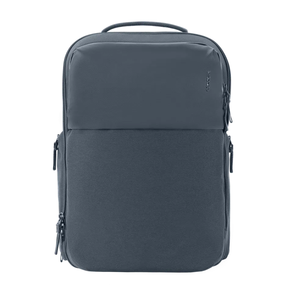 incase-a-r-c-daypack-24l-laptop-rucksack-16-zoll-schwarz image 1