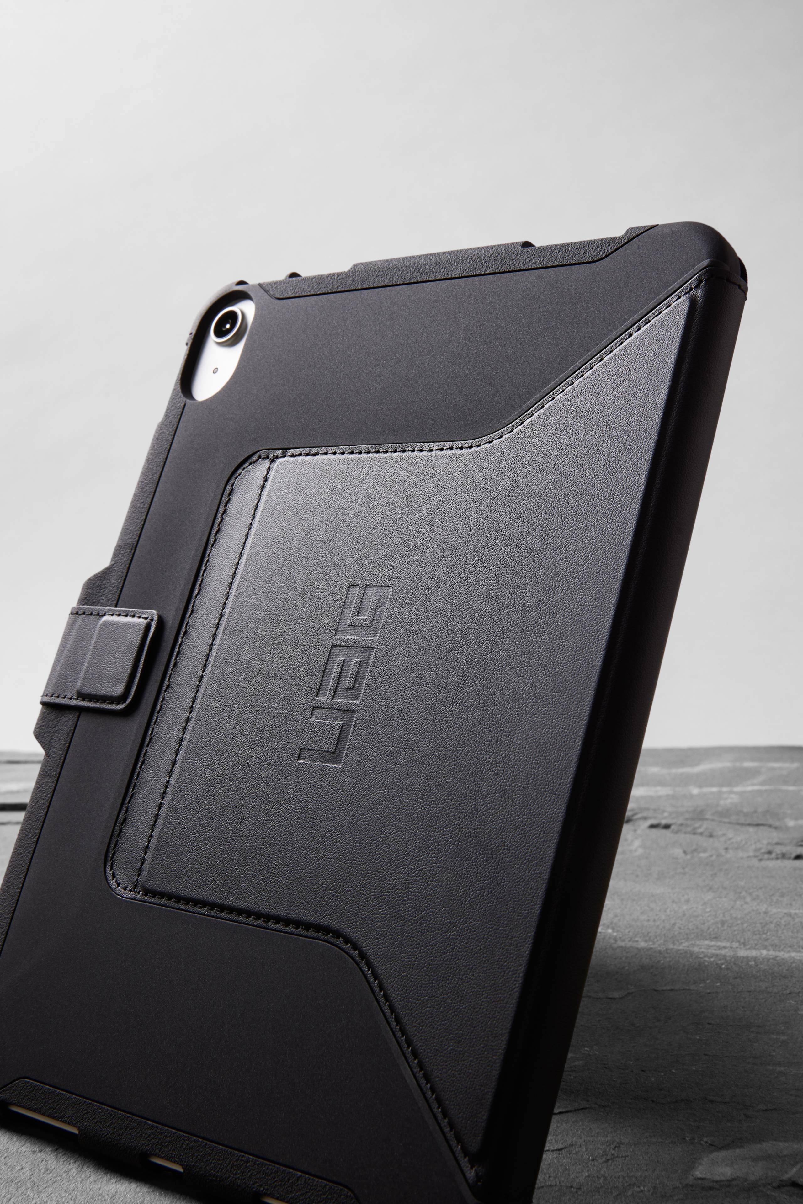 uag-scout-ipad-11-a16-11-gen-folio-h-lle-2025 image 1