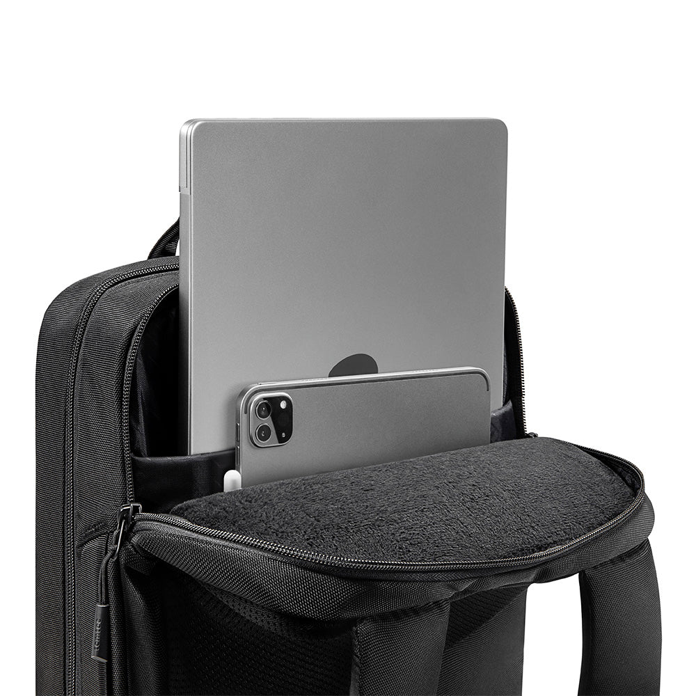 tomtoc-navigator-t71-laptop-rucksack-24l-bulk image 3
