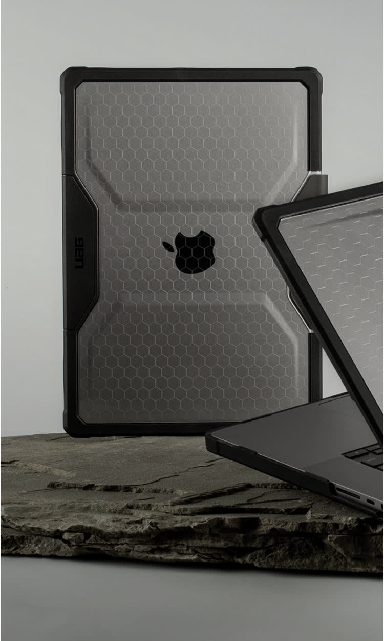 uag-plyo-macbook-pro-14-h-lle-m5-m4-m3-transparent-eis image 3