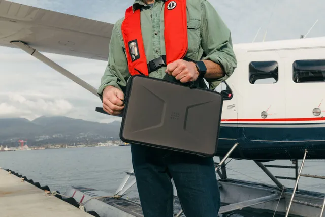 uag-civilian-14-zoll-laptop-sleeve-tasche-mit-griff-grau image 1
