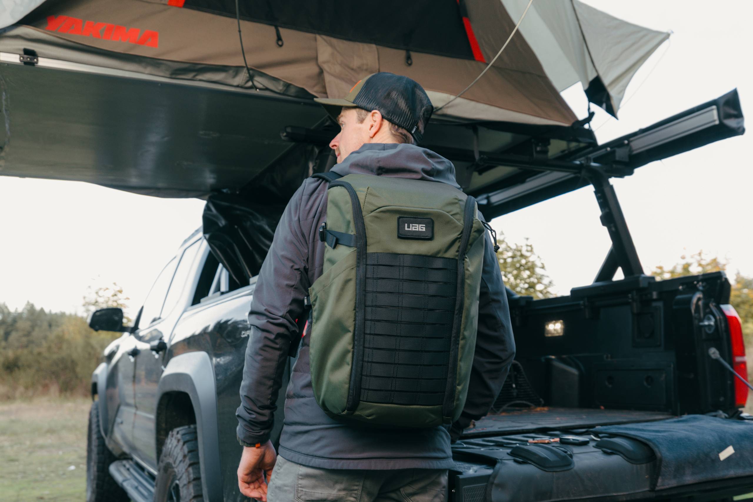 uag-civilian-20l-backpack-laptop-rucksack-20-liter-schwarz image 3