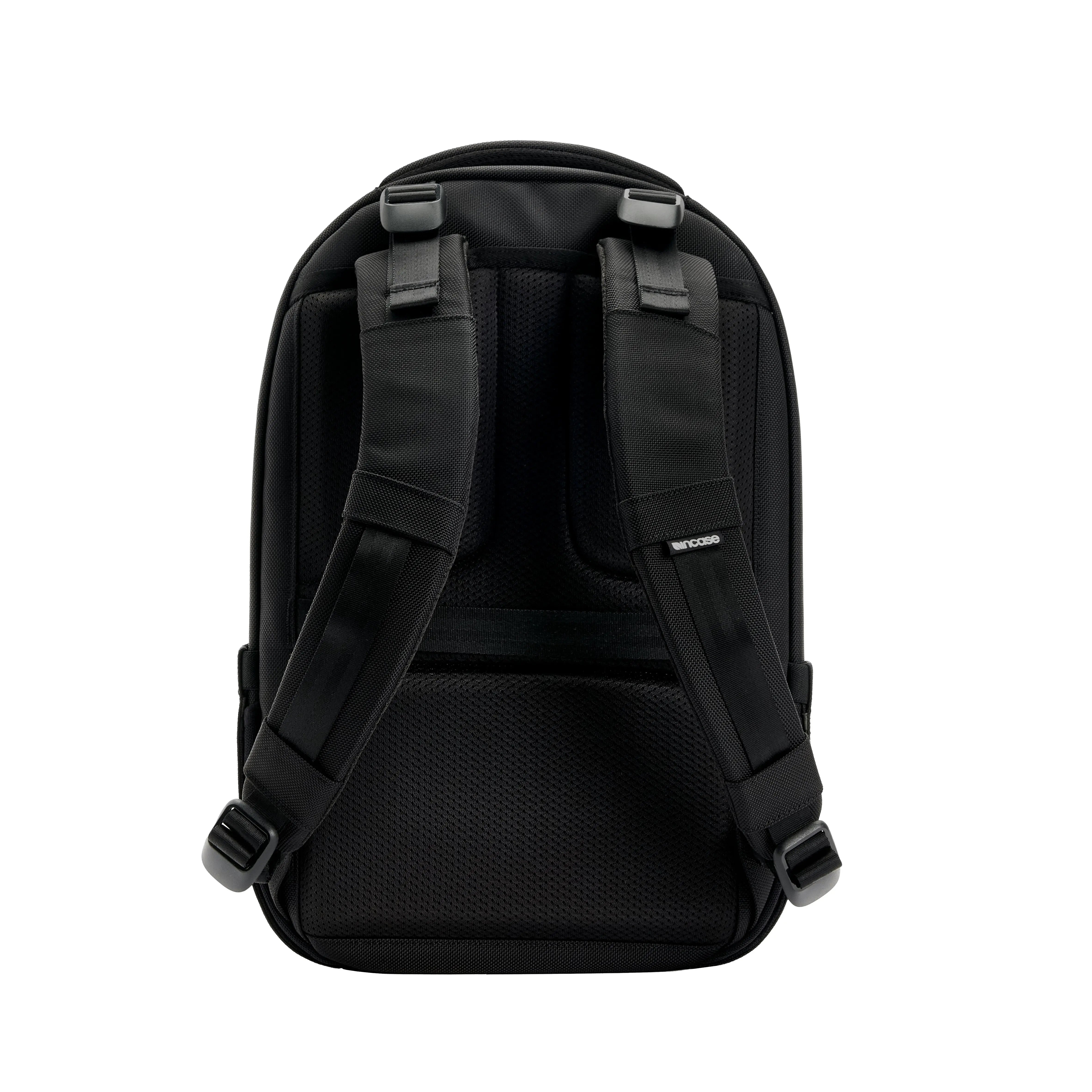 incase-tracks-backpack-18l-laptoprucksack-schwarz-cordura image 5