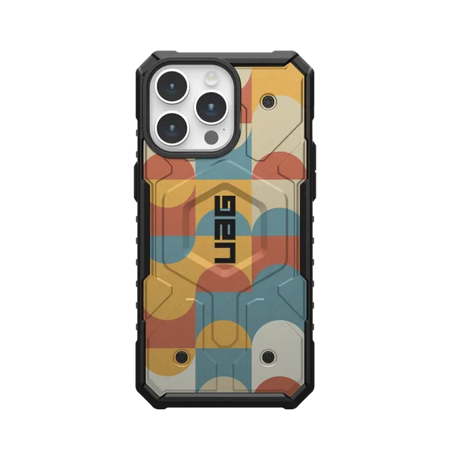 uag-pathfinder-iphone-16-pro-max-h-lle-magsafe-parker image 1