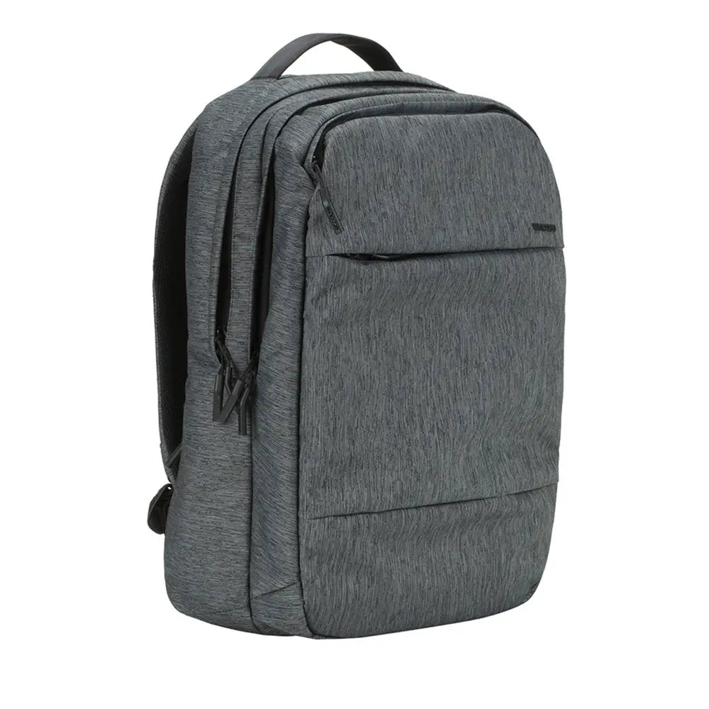 incase-city-rucksack-24l-schwarz-laptop-16-zoll image 5