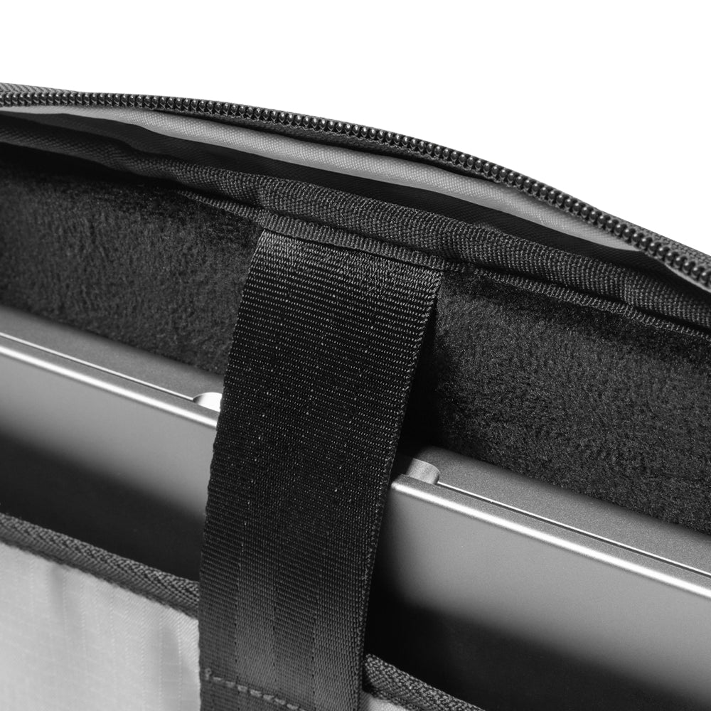 tomtoc-navigator-a33-umh-ngetasche-16-zoll-schwarz-erweiterbar image 8