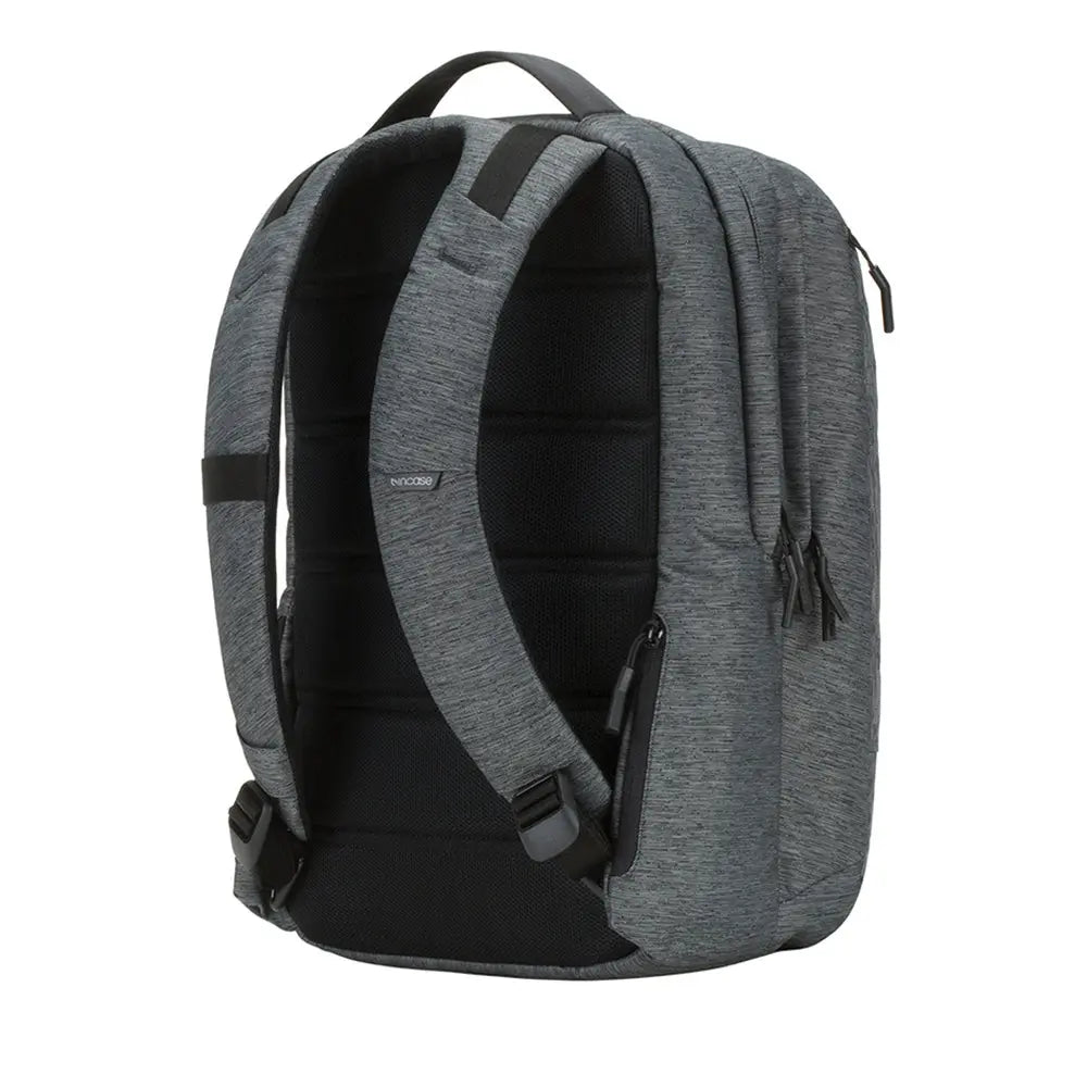 incase-city-rucksack-24l-schwarz-laptop-16-zoll image 7