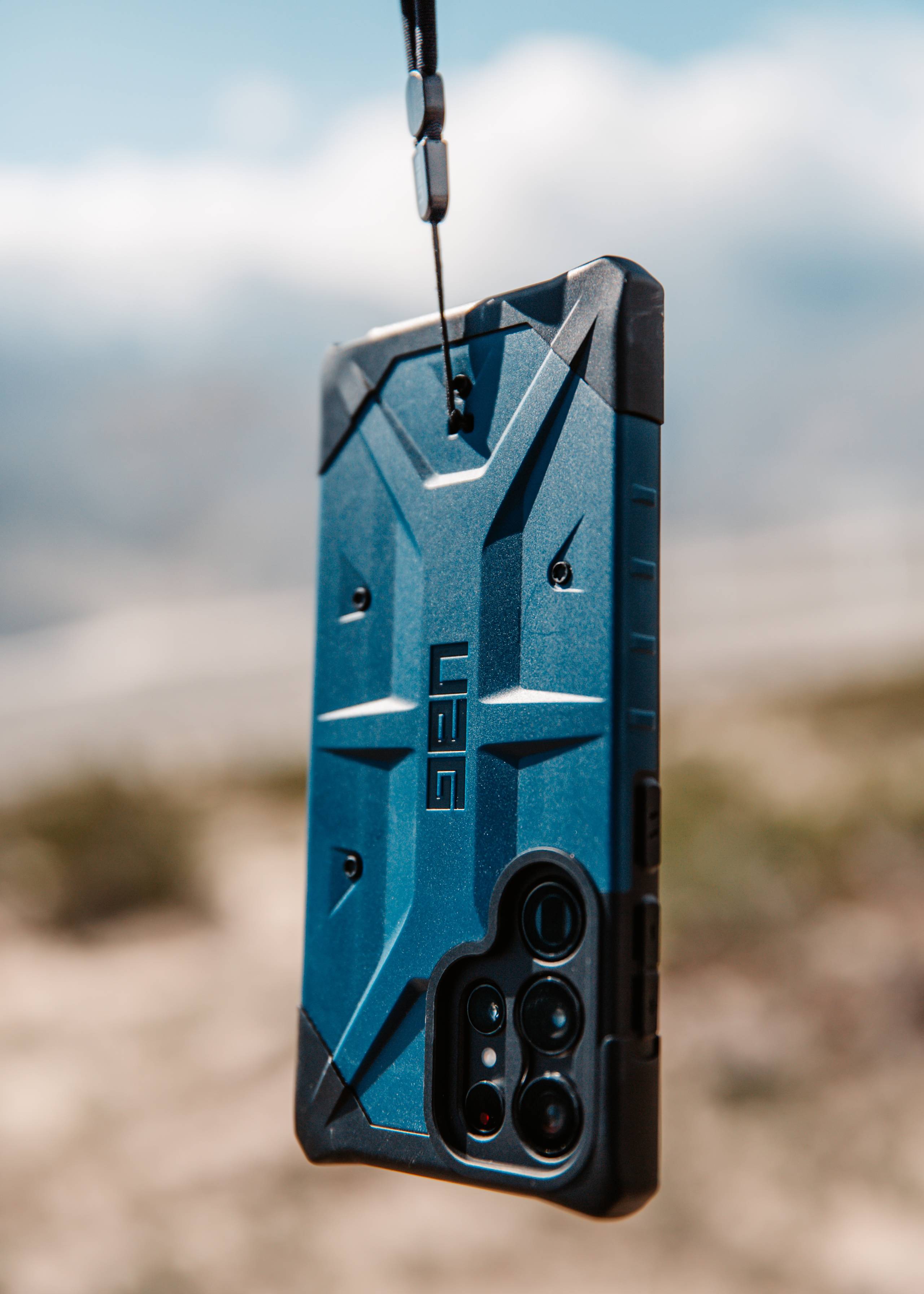 uag-pathfinder-se-galaxy-s22-plus-5g-h-lle-robust image 4