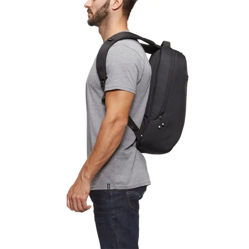 incase-icon-lite-pack-rucksack-16l-schwarz-laptop-16-zoll image 3