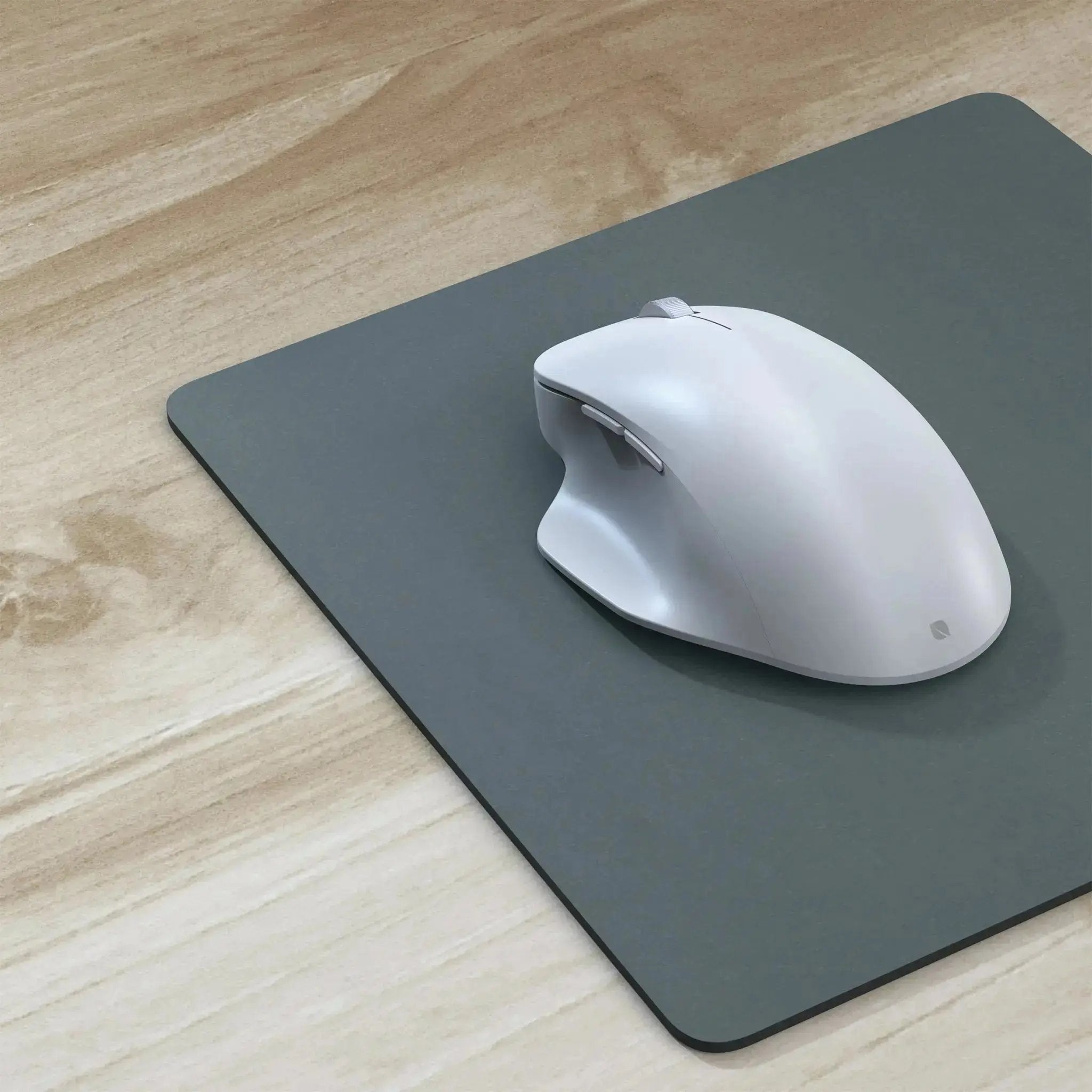 incase-designed-by-microsoft-bluetooth-ergonomic-mouse-schwarz image 8