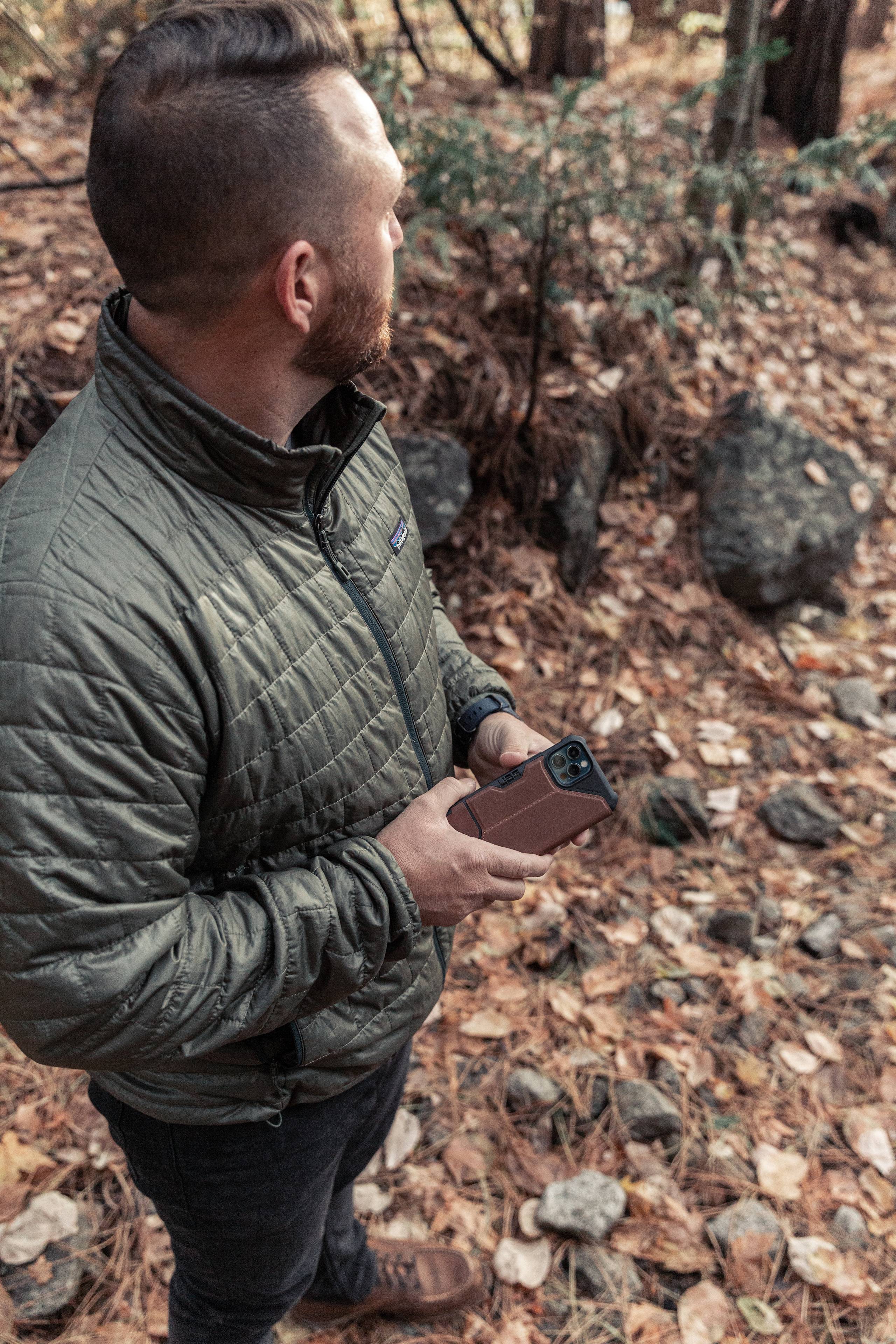 uag-metropolis-iphone-12-pro-max-folio-h-lle-mit-kartenfach image 4