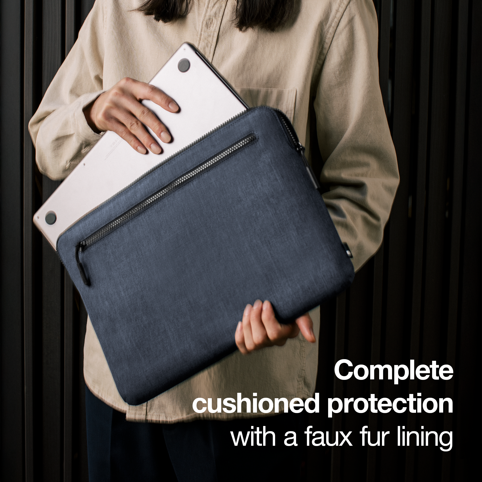 incase-compact-sleeve-laptoptasche-14-zoll-navy image 2