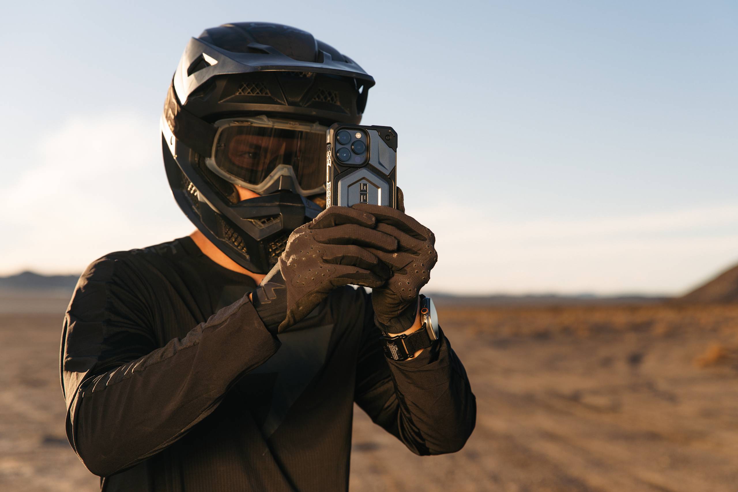 uag-monarch-pro-iphone-14-plus-h-lle-magsafe-robust image 4