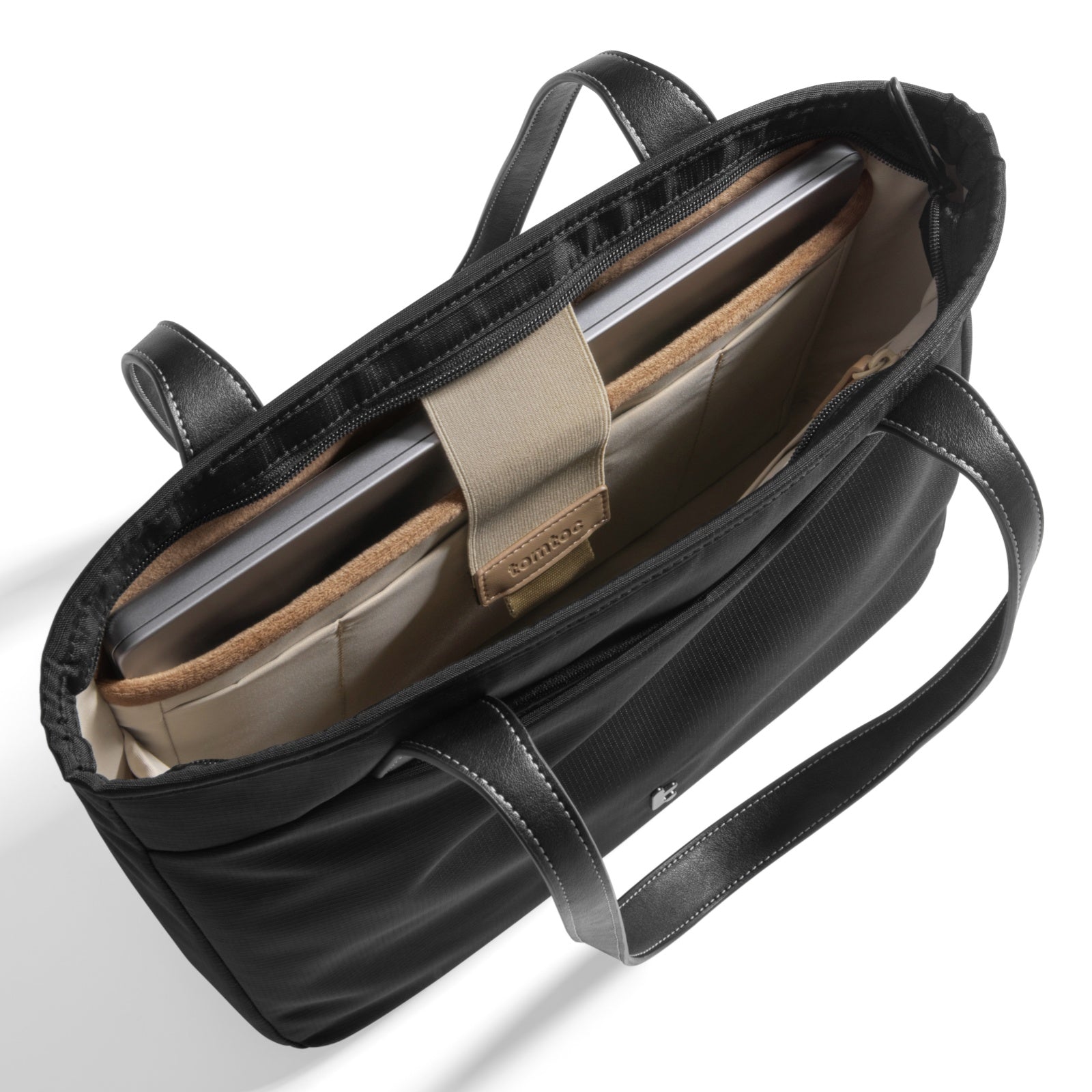 tomtoc-versatile-t23-tote-set-18l-16-zoll-schwarz-mit-pouch image 5