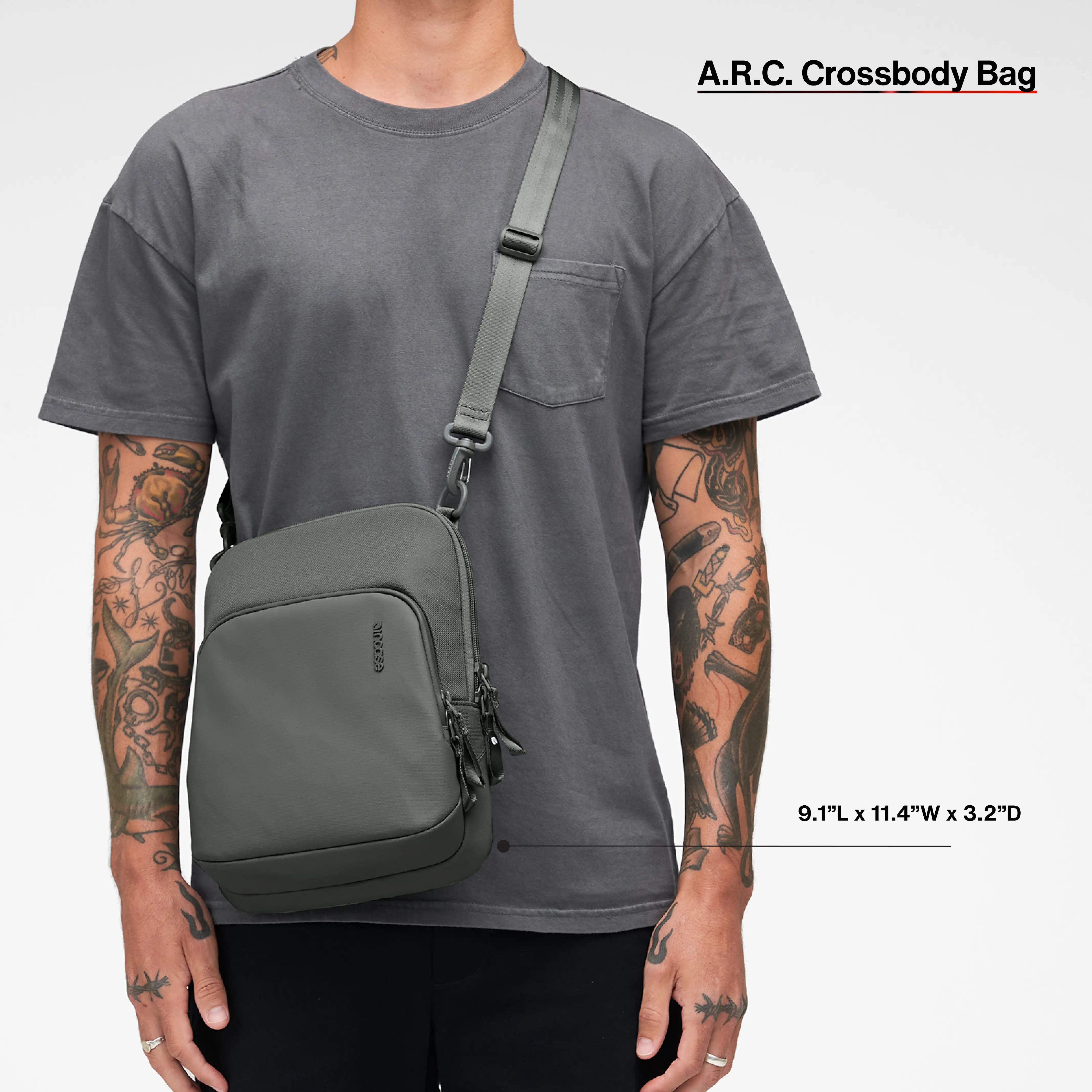incase-a-r-c-crossbody-bag-umh-ngetasche-schwarz-11-zoll image 4