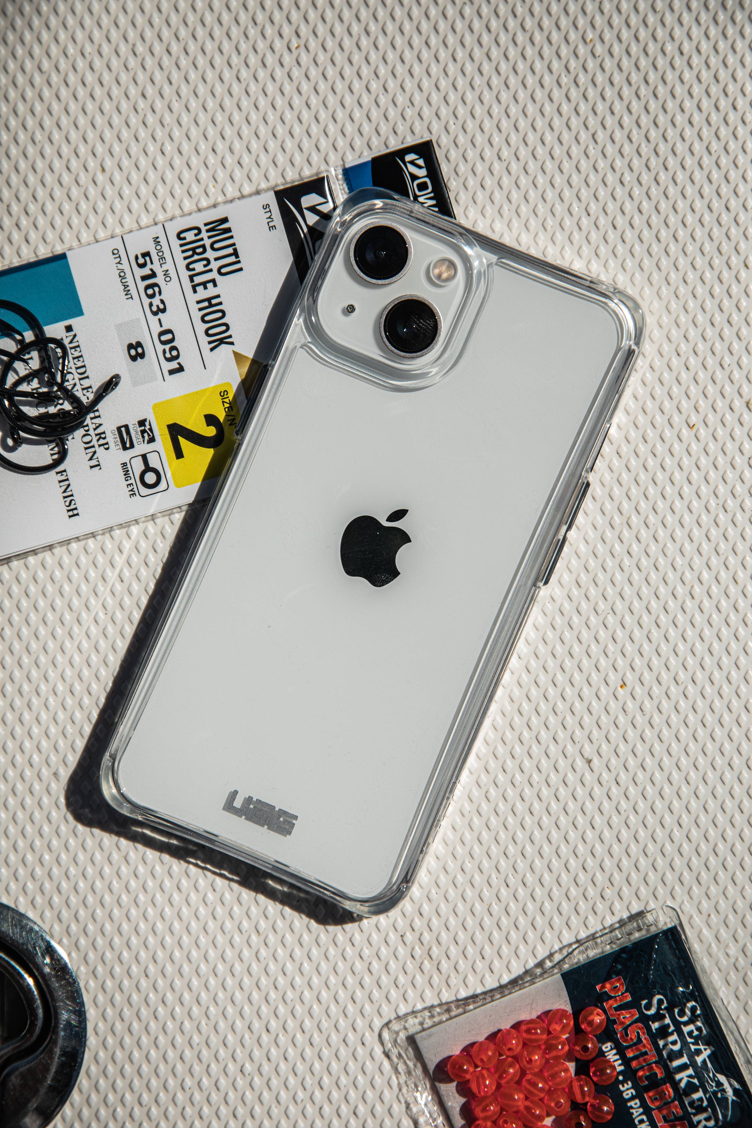 uag-plyo-handyh-lle-iphone-13-pro-ash-transparent image 2
