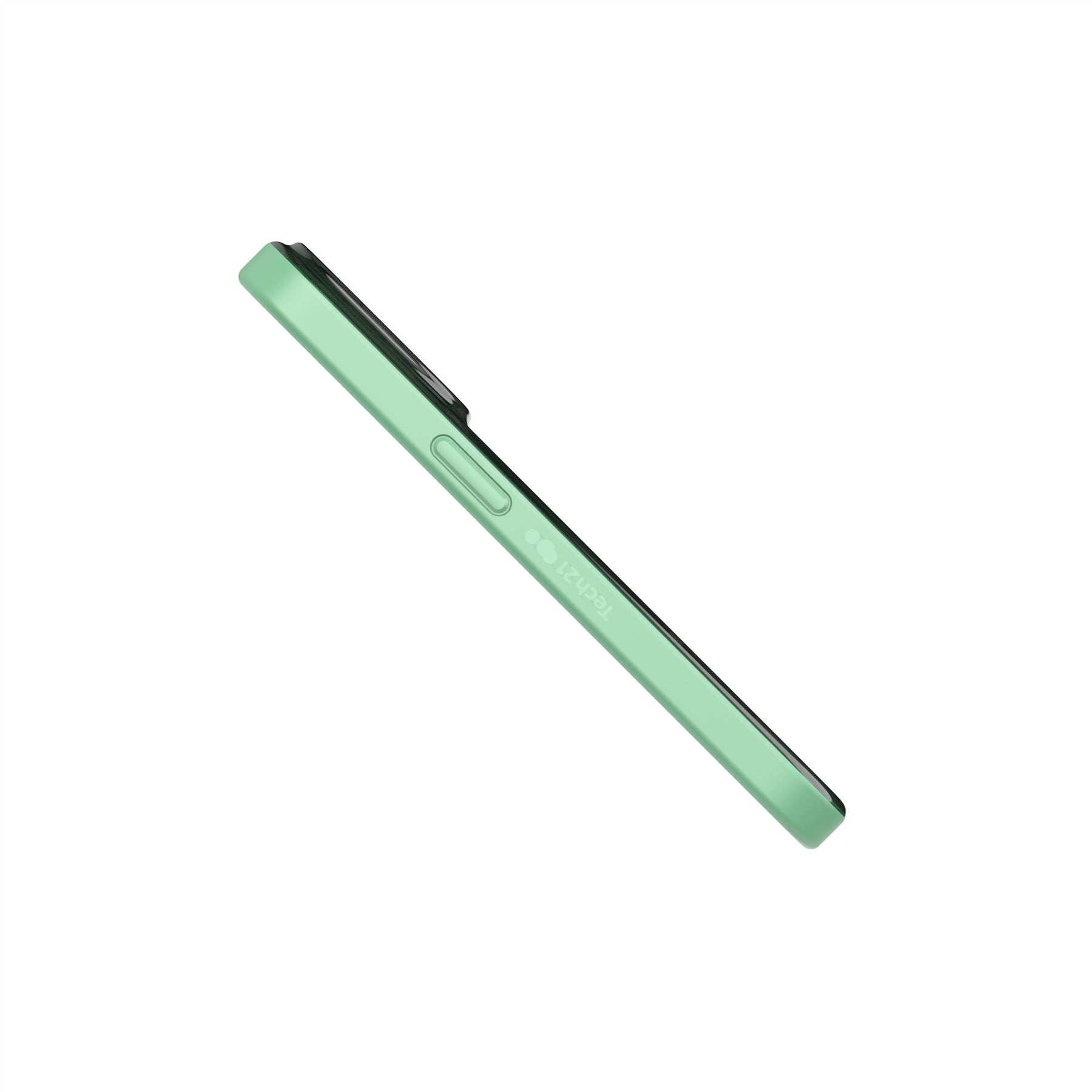 tech21-evo-tint-iphone-14-pro-h-lle-gr-n-magsafe image 4