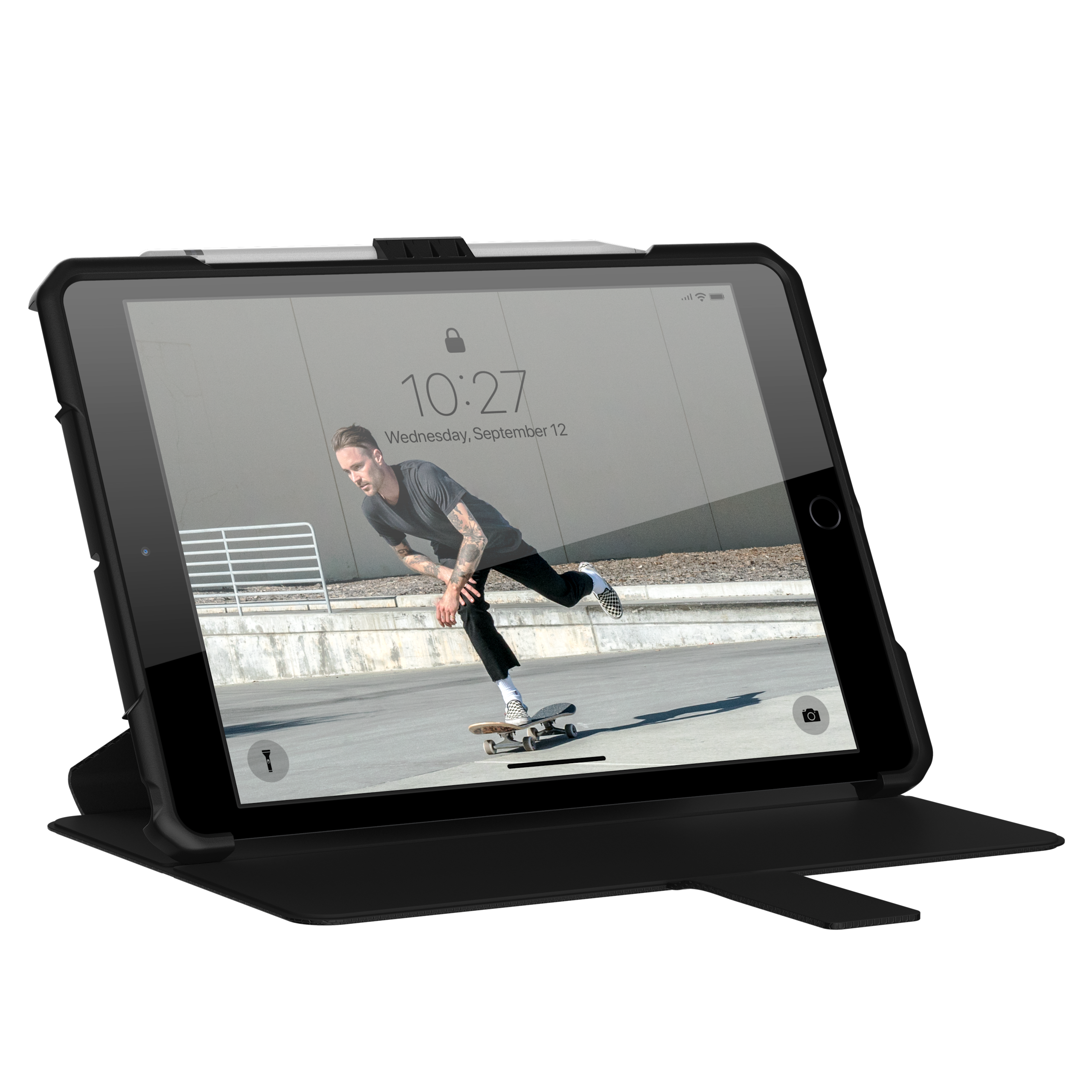 uag-metropolis-se-ipad-10-2-2021-folio-h-lle-schwarz image 4