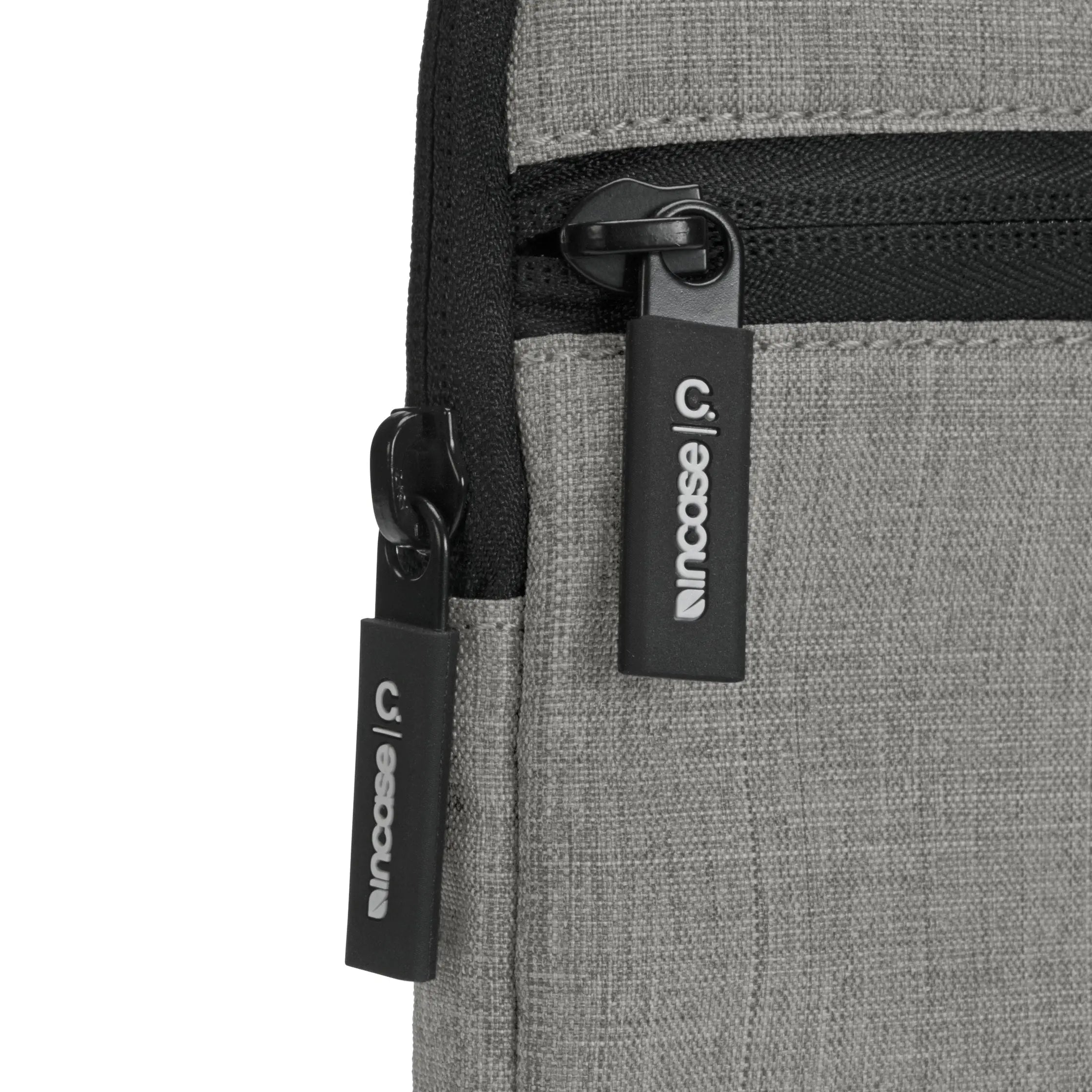 incase-carry-zip-brief-13-zoll-laptoptasche-schwarz-griff image 2