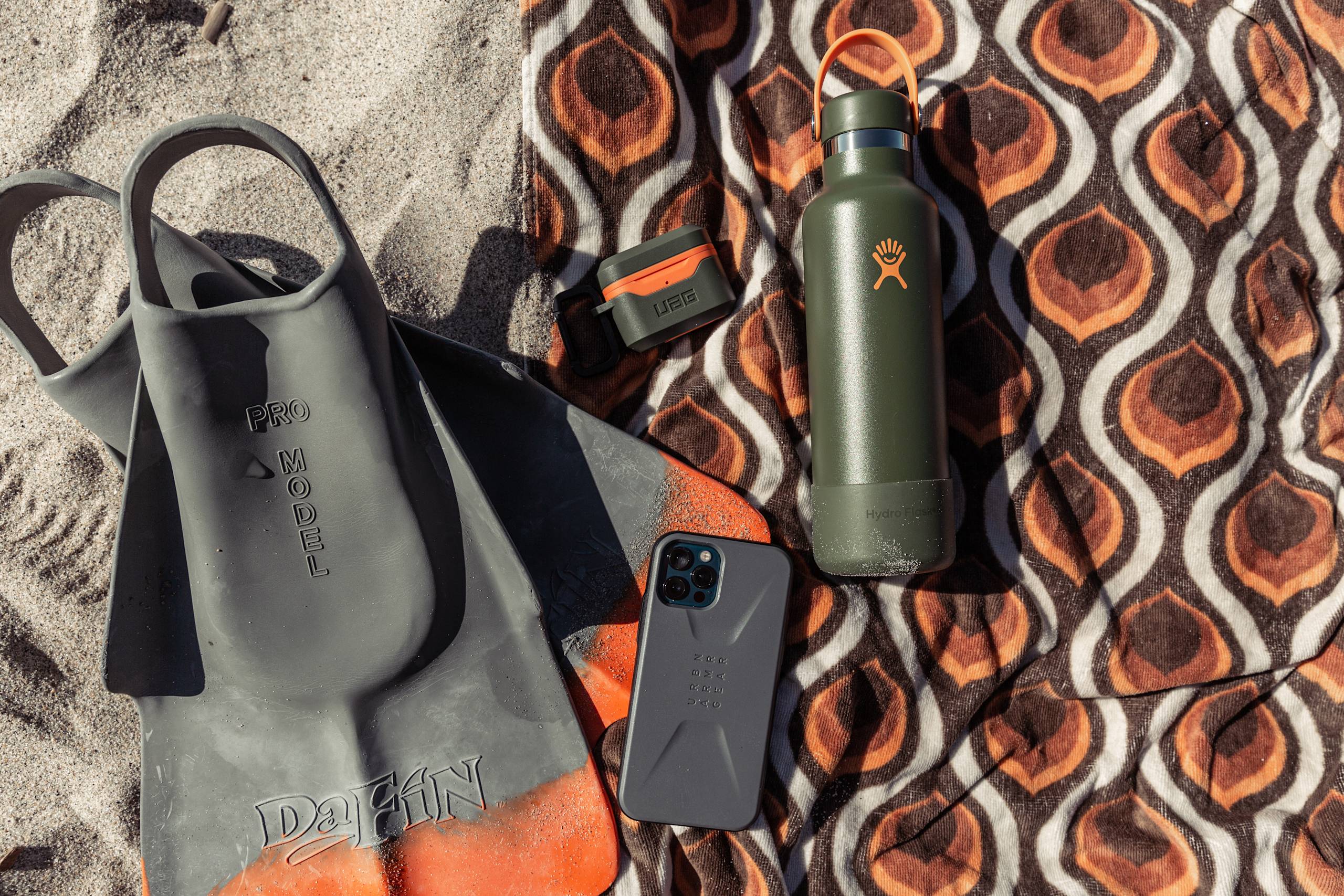 uag-civilian-iphone-12-pro-max-h-lle-leicht-hypercush image 3