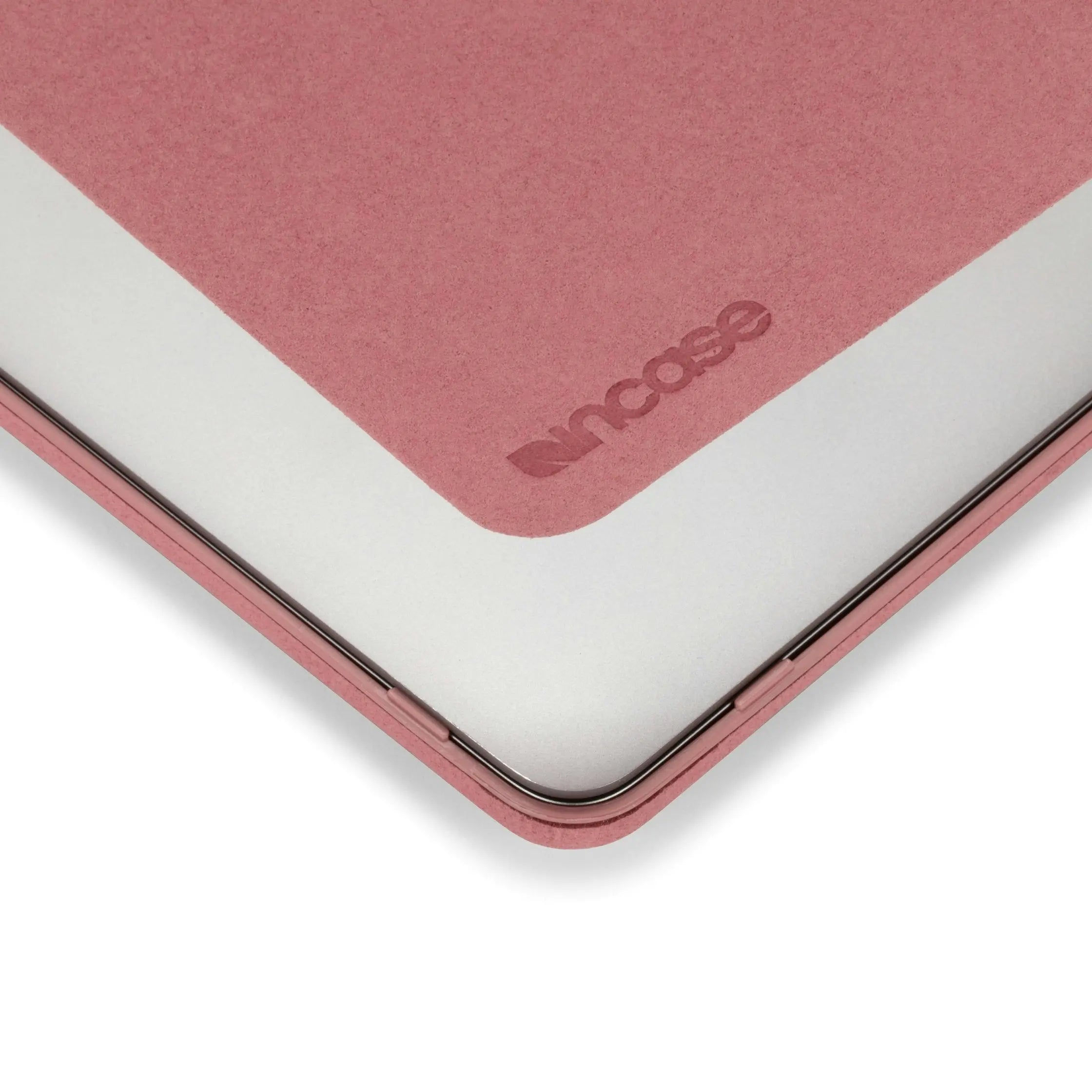 incase-textured-hardshell-macbook-pro-15-h-lle-dark-pink image 4