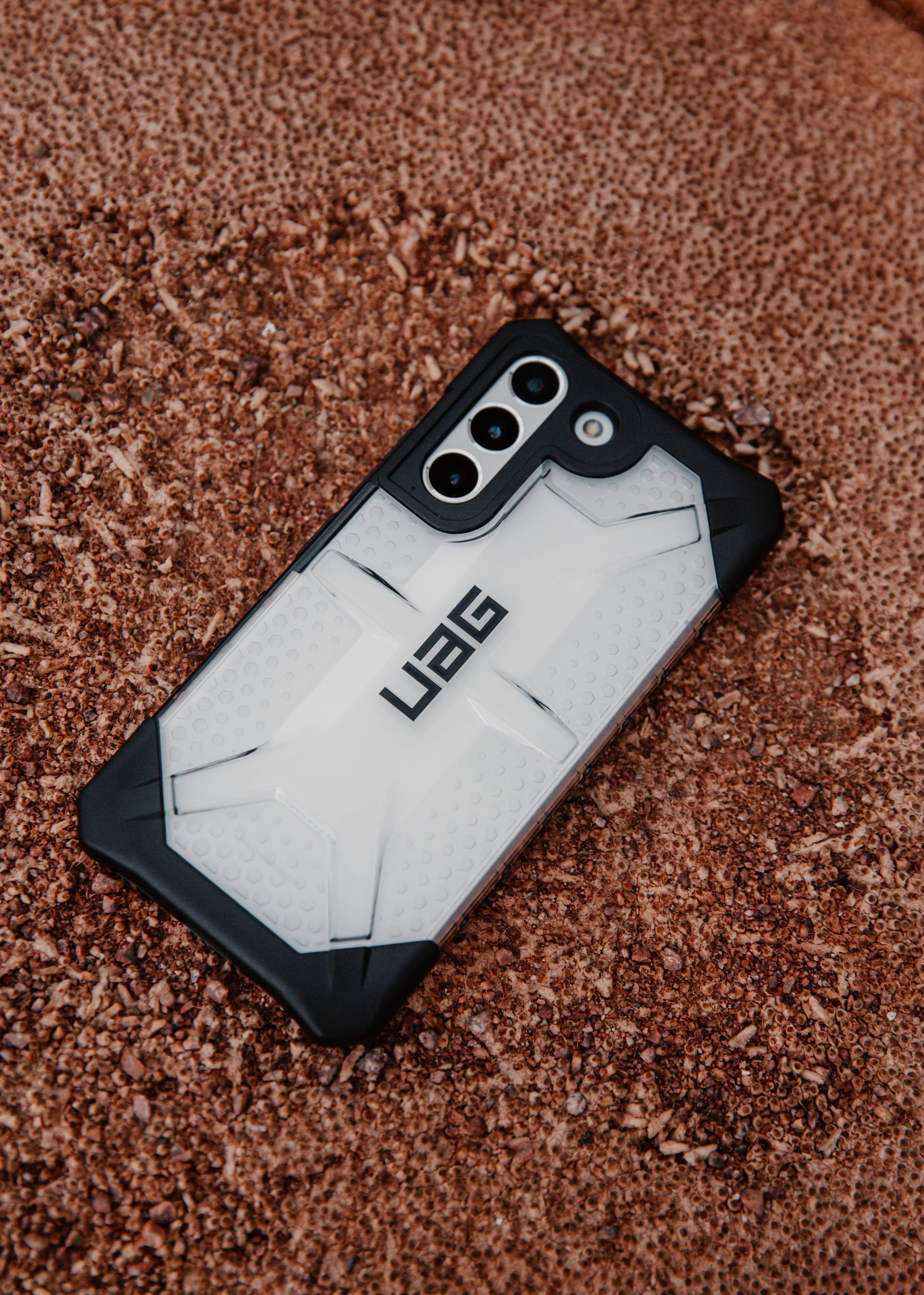 uag-plasma-galaxy-s22-5g-h-lle-transparent-sto-fest image 5