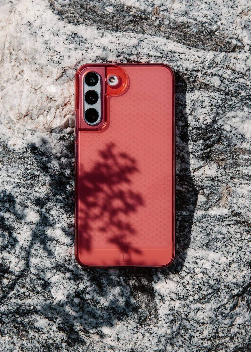 uag-lucent-galaxy-s22-5g-h-lle-transparent-schlank image 1