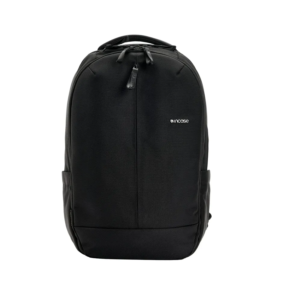 incase-tracks-backpack-18l-laptoprucksack-schwarz-cordura image 1