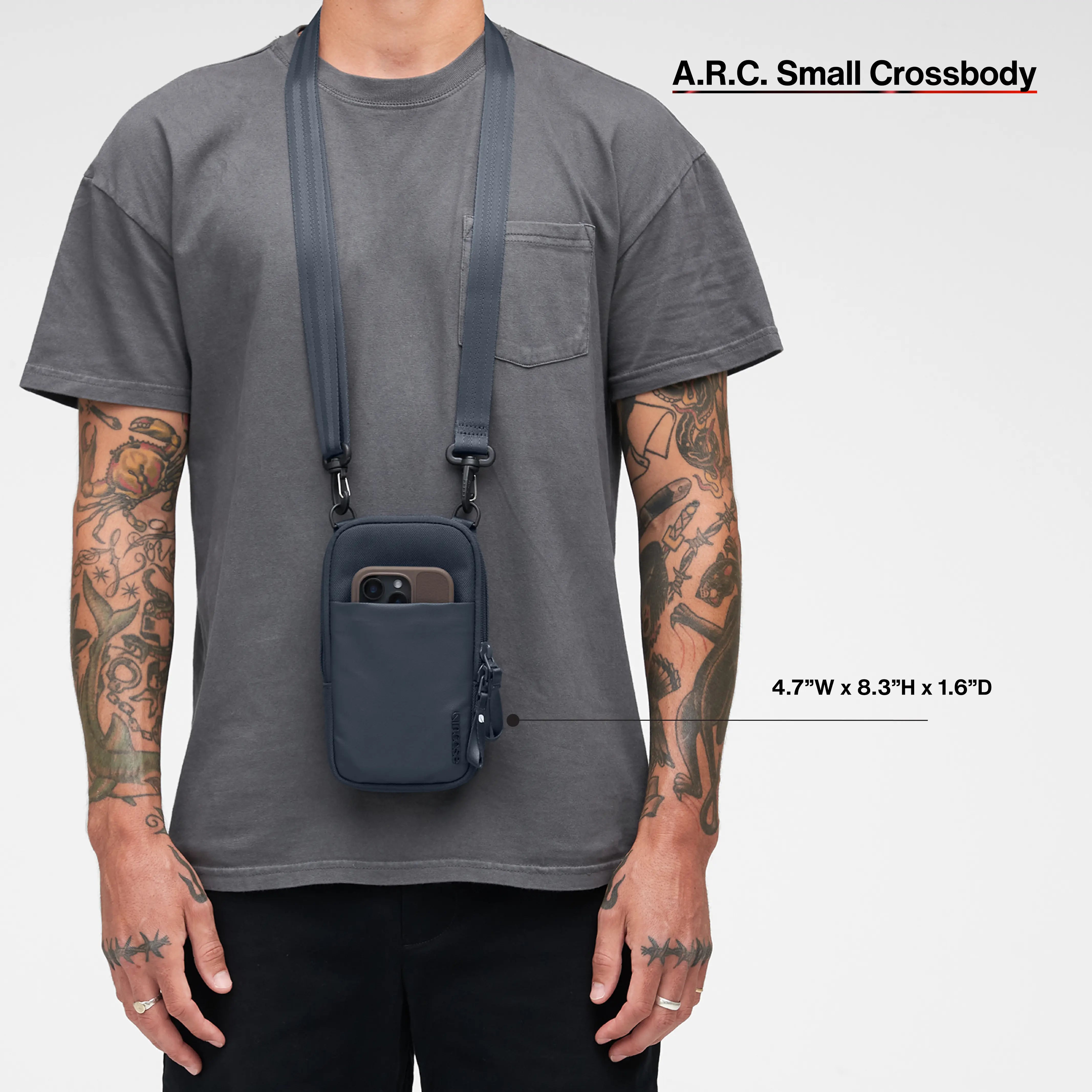 incase-a-r-c-crossbody-tasche-schwarz-recyceltes-polyester image 6