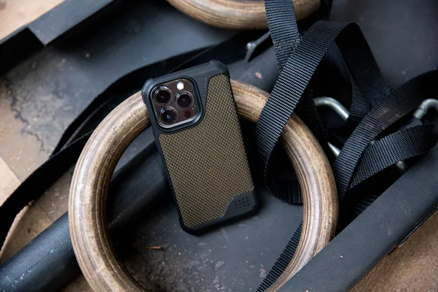 uag-metropolis-lt-iphone-13-pro-handyh-lle-kevlar image 1